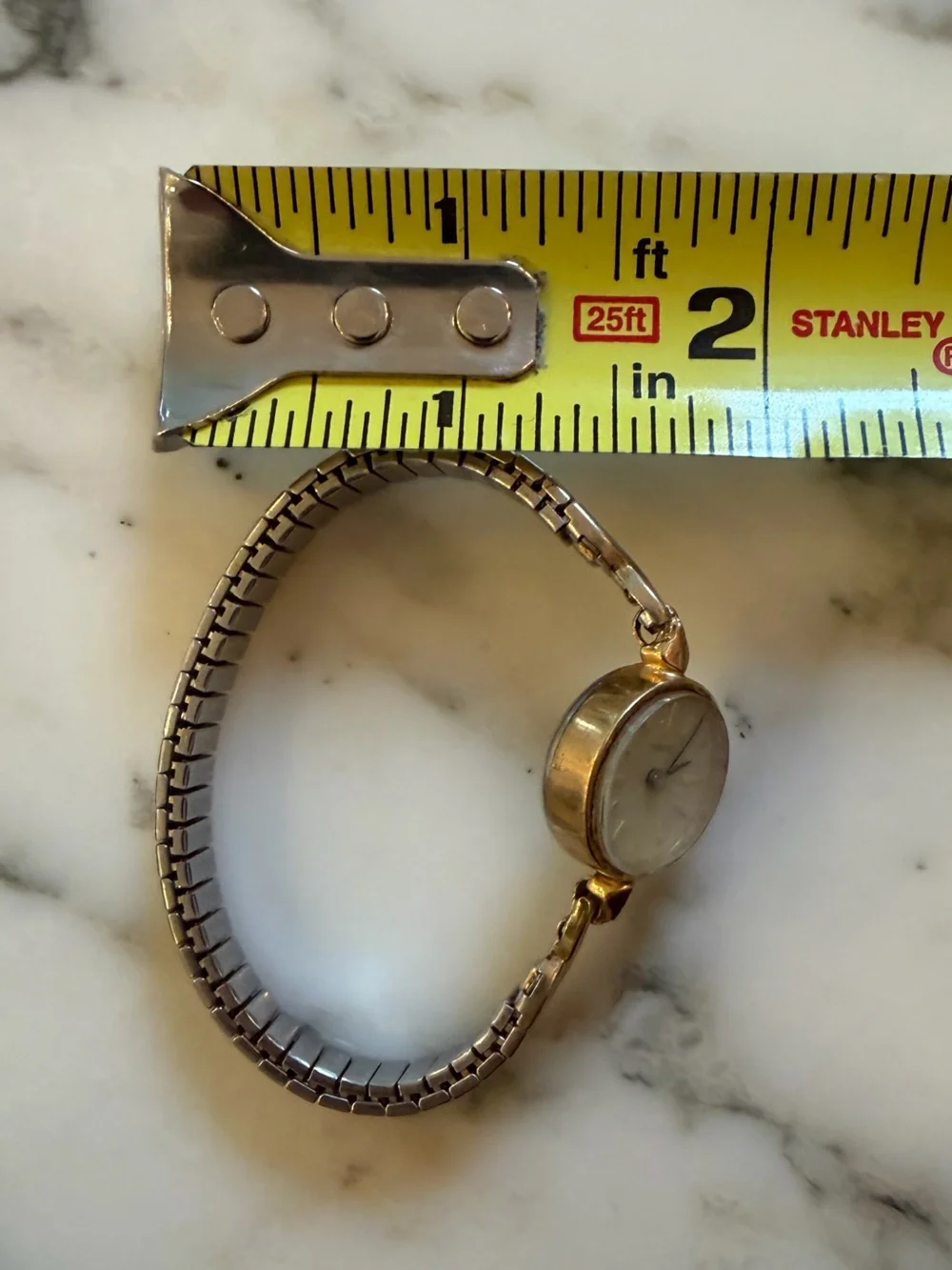 Vintage Timex Watch Women 18mm Gold Tone Stretch Band Manual Wind UNTESTED